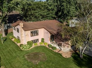 1027 Westview Dr, Farmington, MN 55024