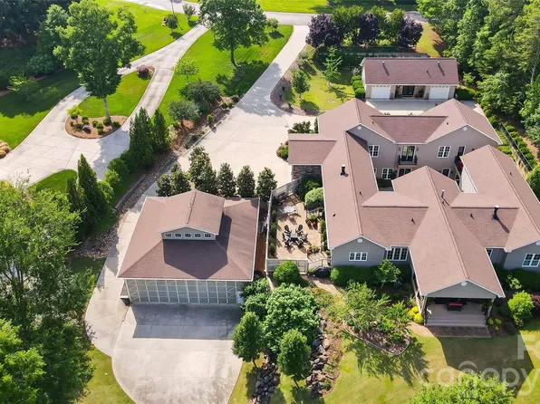 2354 Valelake Rd, York, SC 29745