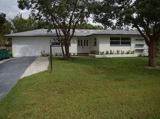 4215 22nd Pl SW, Naples, FL 34116