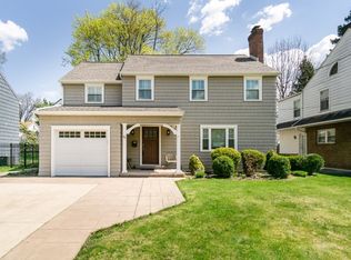 42 Crestmont Rd, Binghamton, NY 13905