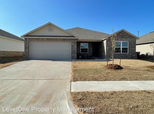 1829 Jack Rabbit Ln, El Reno, OK 73036