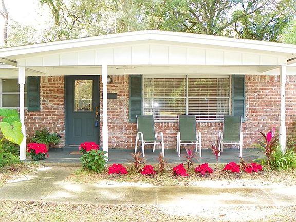 Front Porch Area