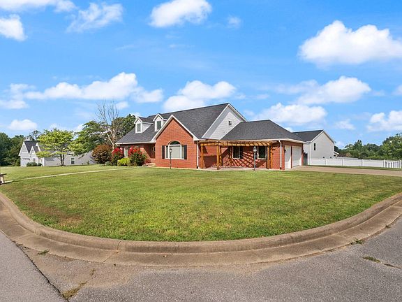3rd image of 5360 Annandale Way