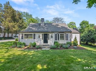 28 East Lane, Darien, CT 06820
