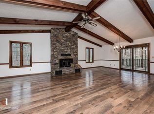 39 Basildon Cir, Bella Vista, AR 72715
