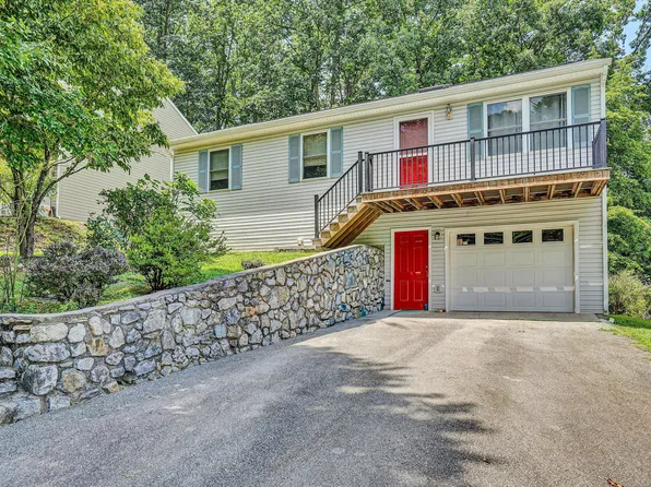 3825 Welcome Valley Rd SE, Roanoke, VA 24014