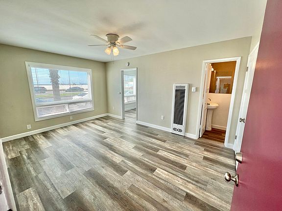4th image of 5211 E Ocean Blvd Unit 1