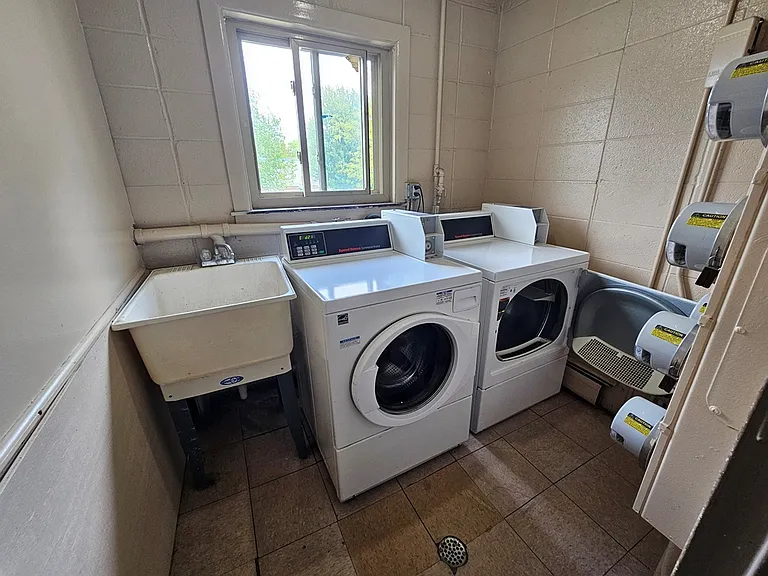 584 Fairway View Dr #2J — Photo 13