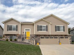 19100 E 17th Terrace Ct, Independence, MO 64057