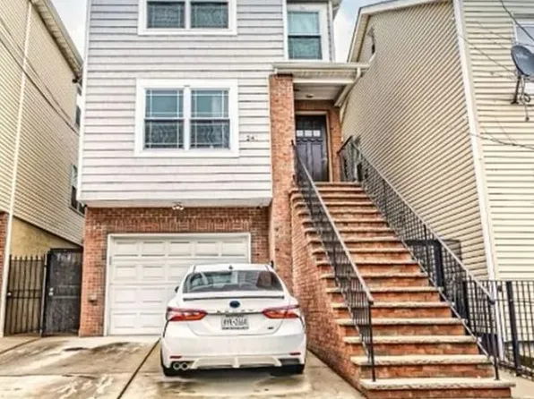 241 Franklin St, Elizabeth, NJ 07206