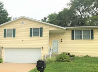605 Fahrney Blvd, Ottumwa, IA 52501
