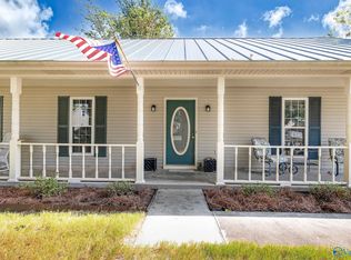 612 Fairlane Dr SW, Hartselle, AL 35640