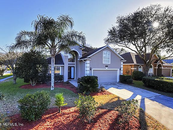 3rd image of 13854 Salford Ct