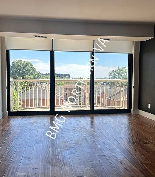 1200 Braddock Pl #507 — Photo 3
