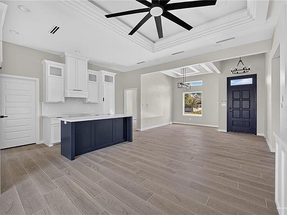 4th image of 7006 S La Mora St