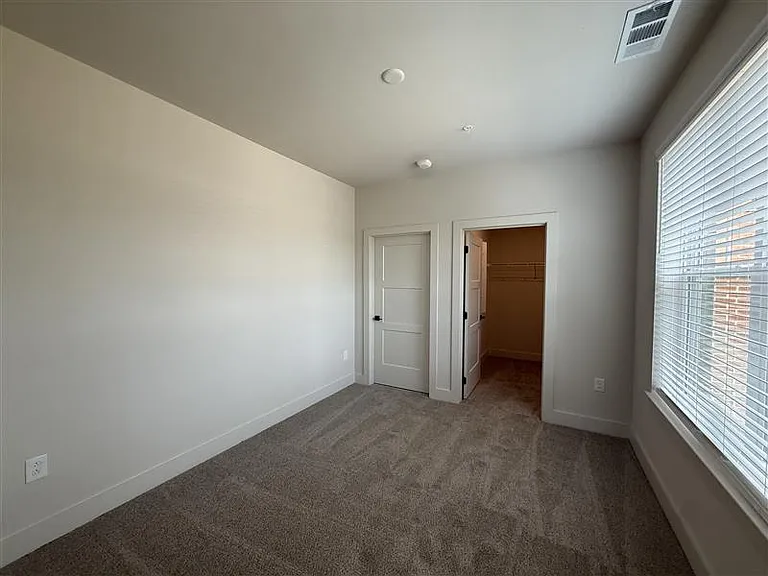 District on the Etowah Apartments — Photo 1421