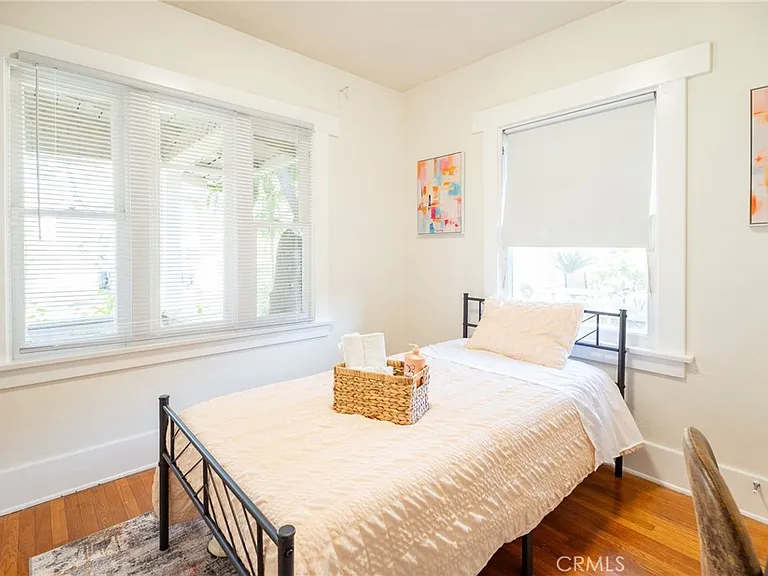 45 N Meridith Ave #45 — Photo 5