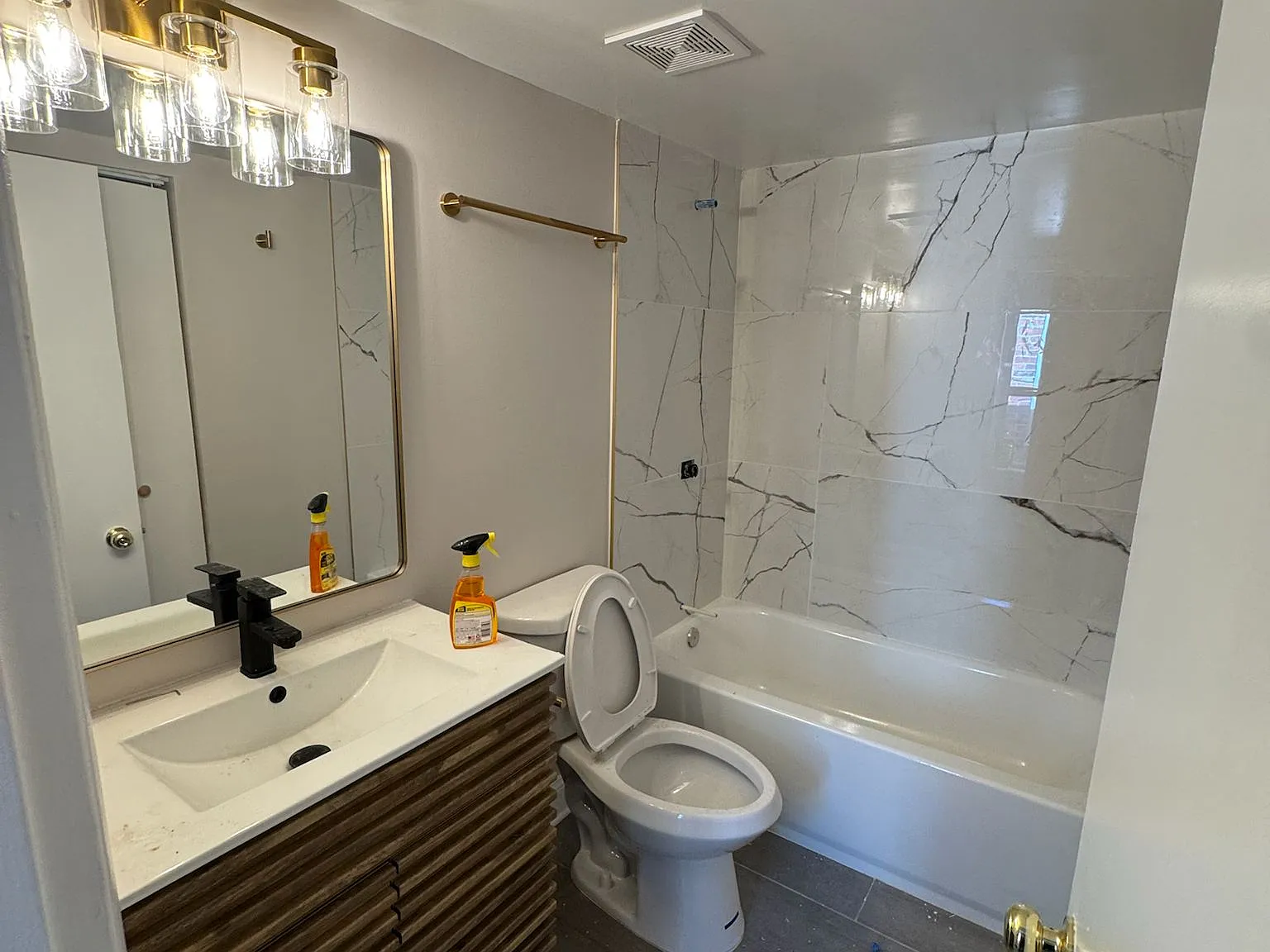 3 bed, 1480 sqft, $1,750 — Photo 2