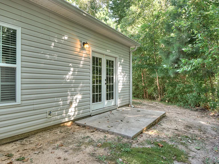 205 Old Berzelia Rd — Photo 24