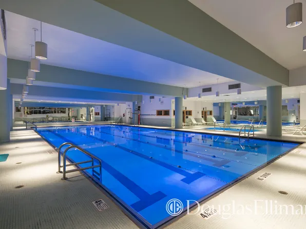 235 East 40th Street image 13 of 21