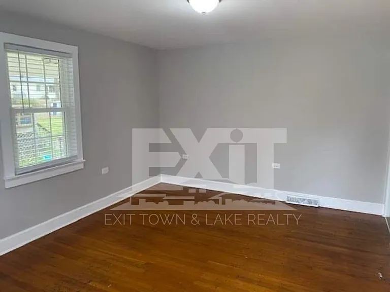 630 Northington St — Photo 2