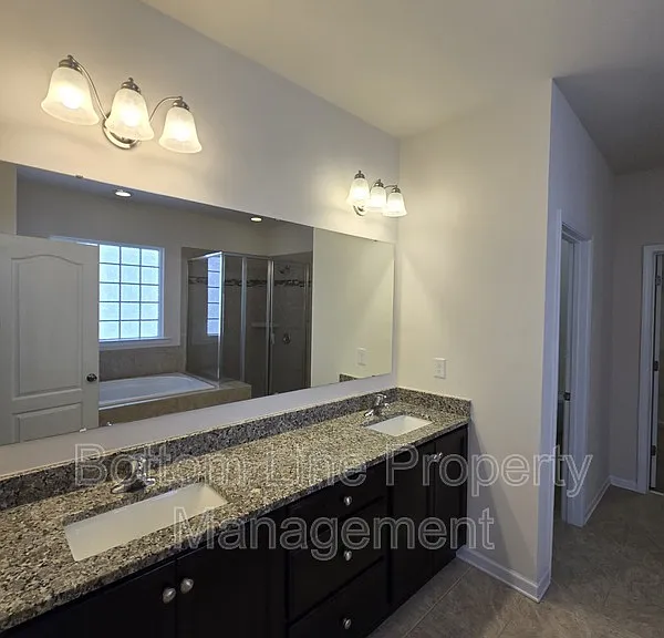 10708 Sky Chase Ave NW — Photo 45
