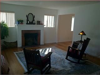 3rd image of 1352 Sunnyslope Ave