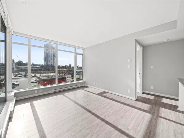520 Como Lake Ave #507, Coquitlam, BC V3J 0E8