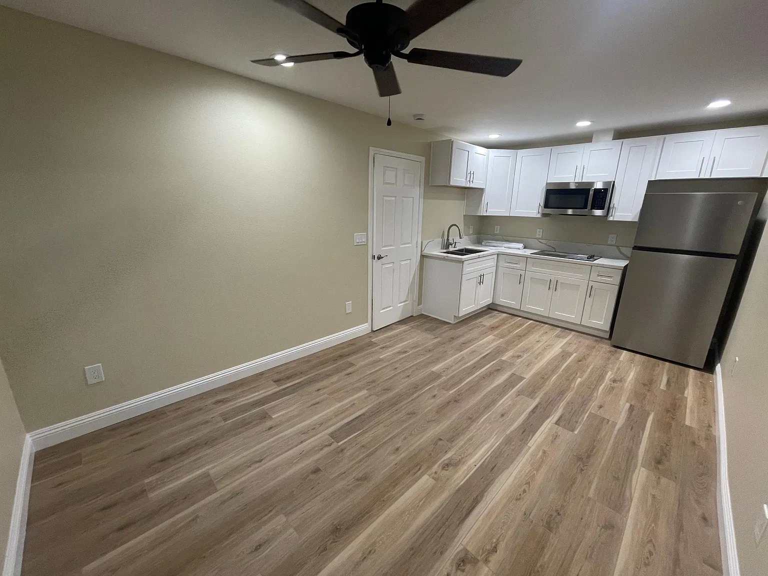 39598 Calle Casablanca — Photo 2