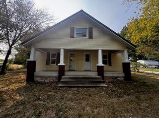 201 S Main St, Pleasant Hope, MO 65725