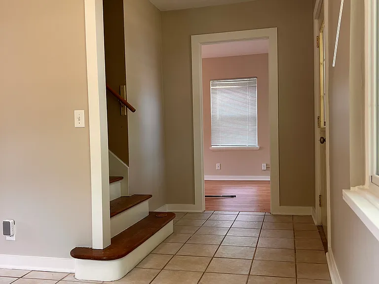 505 Spruce St — Photo 13