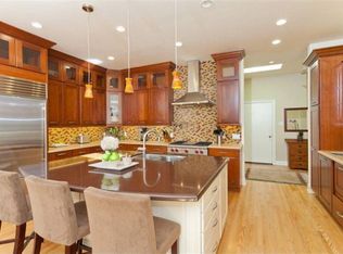 237 Tulane Dr, Larkspur, CA 94939