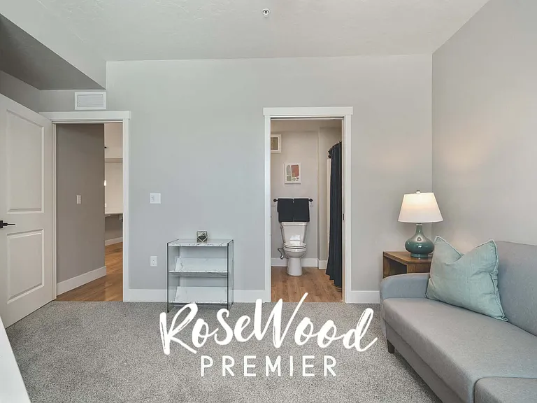 Rosewood and Rosewood Premier — Photo 22