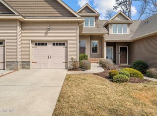 64 Cypress Cir, Southern Pines, NC 28387