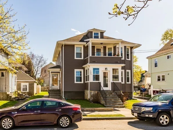 153-155 Alder St, Waltham, MA