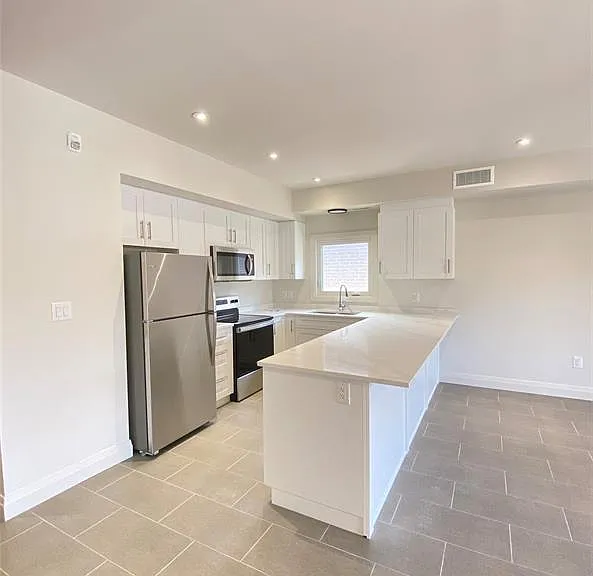 233 Watson Ave #305 — Photo 18