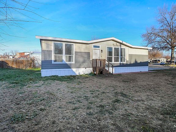 2nd image of 509 E Watercress Ln