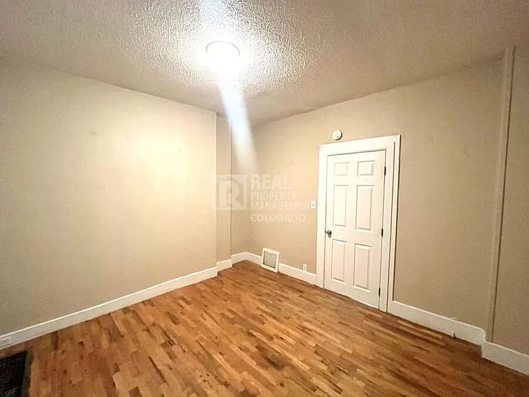618 N Weber St #103 — Photo 4