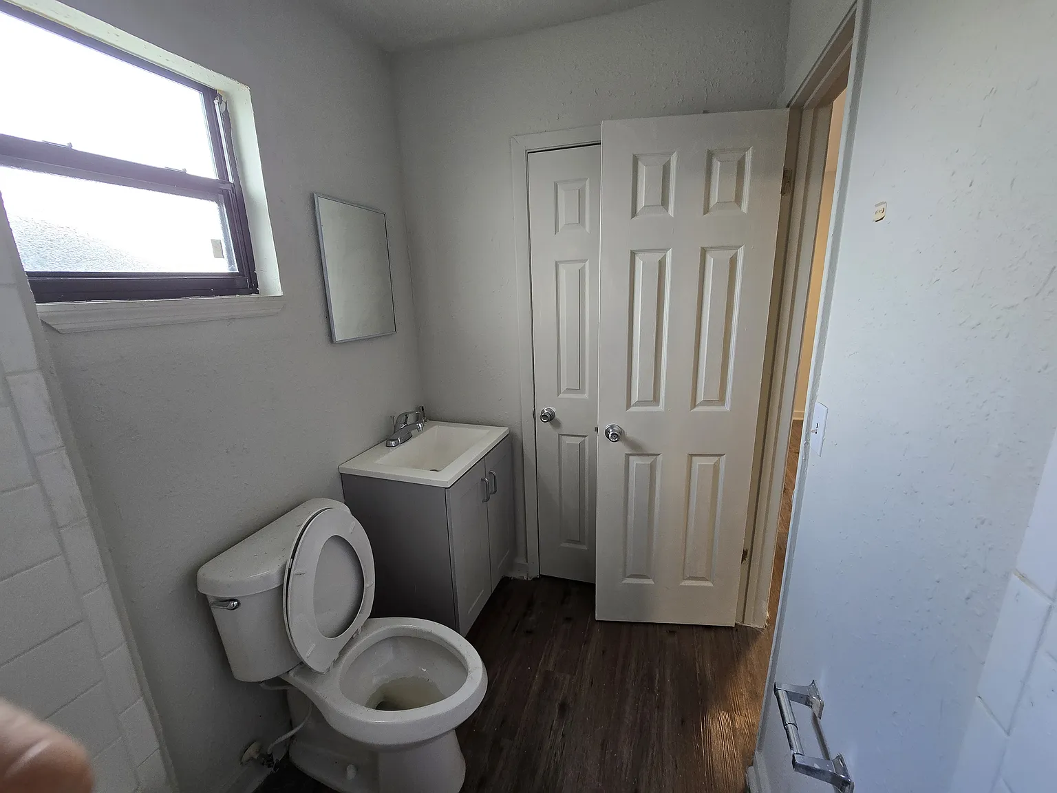 1 bed, 750 sqft, $1,050 — Photo 2