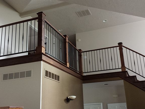 New modern railing