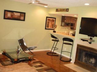 172 Corwin Cir, Hampton, VA 23666