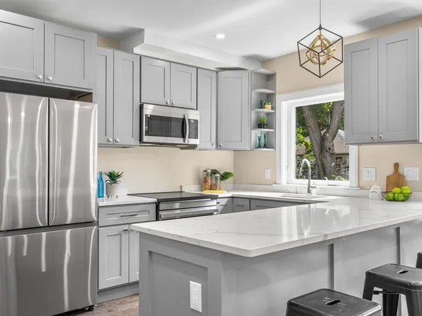 56 Murray Hill Rd #1, Roslindale, MA 02131