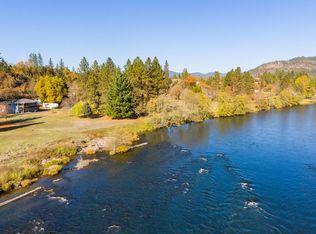 7266 Rogue River Dr, Shady Cove, OR 97539