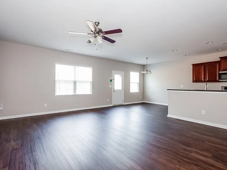 7520 Spring Spruce Ln — Photo 2