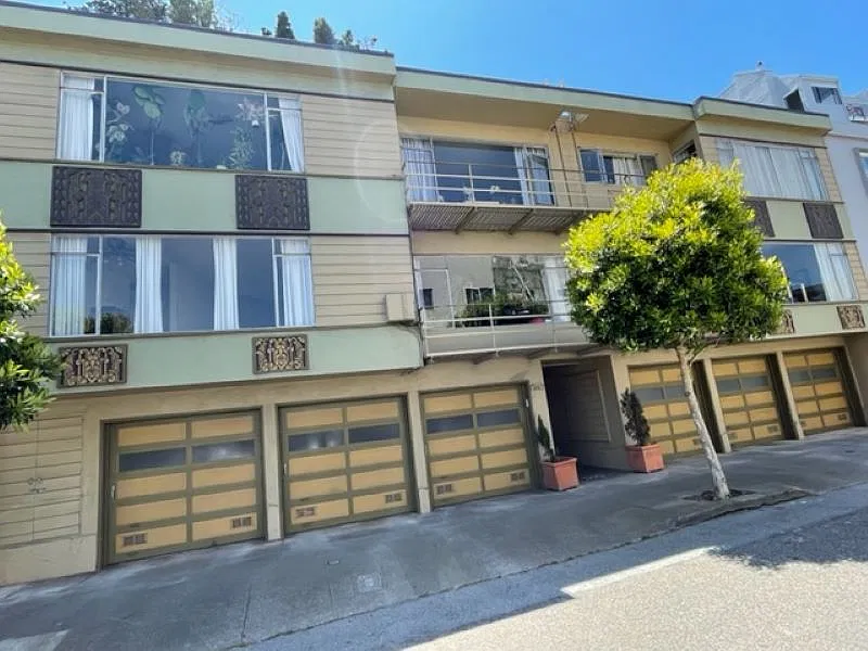 1 bed, $4,250 — Photo 1