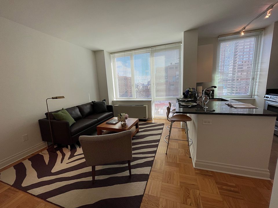 1st image of 1510 Lexington Ave APT 10E