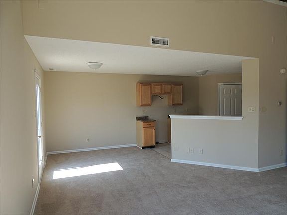 5th image of 7305 Flatsedge Dr