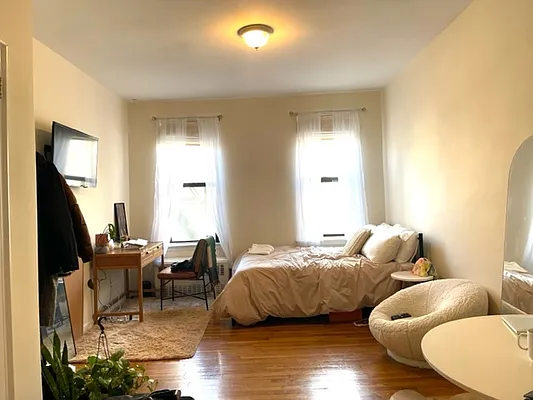 Rented by Oxford Property Group | media 1