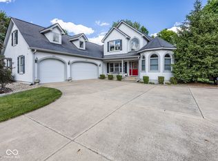 6707 Royal Oakland Pl, Indianapolis, IN 46236