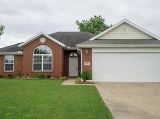 525 Buckboard Rd, West Fork, AR 72774